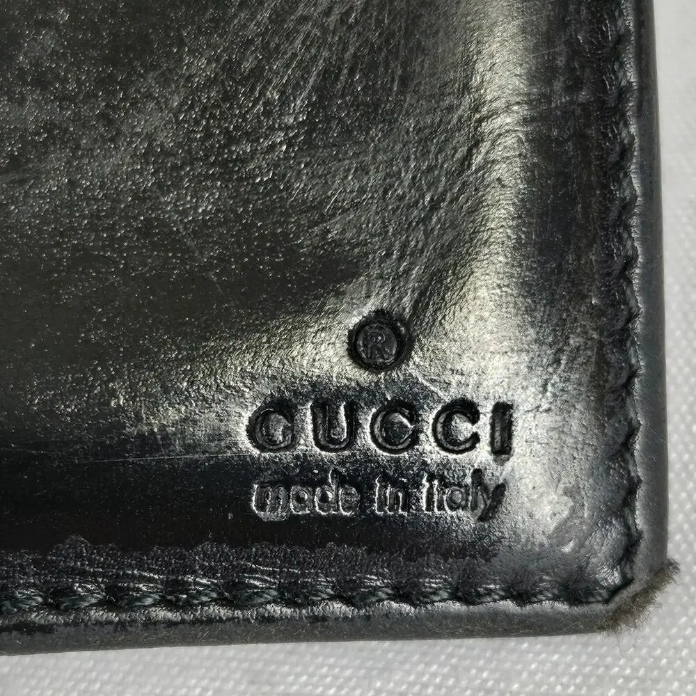 GUCCI VINTAGE MEN’S BLACK LEATHER BI-FOLD WALLET – COIN POCKET – MADE IN ITALY